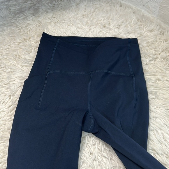 Lululemon Swift Speed High-Rise Crop 21" True Navy - Picture 3 of 8